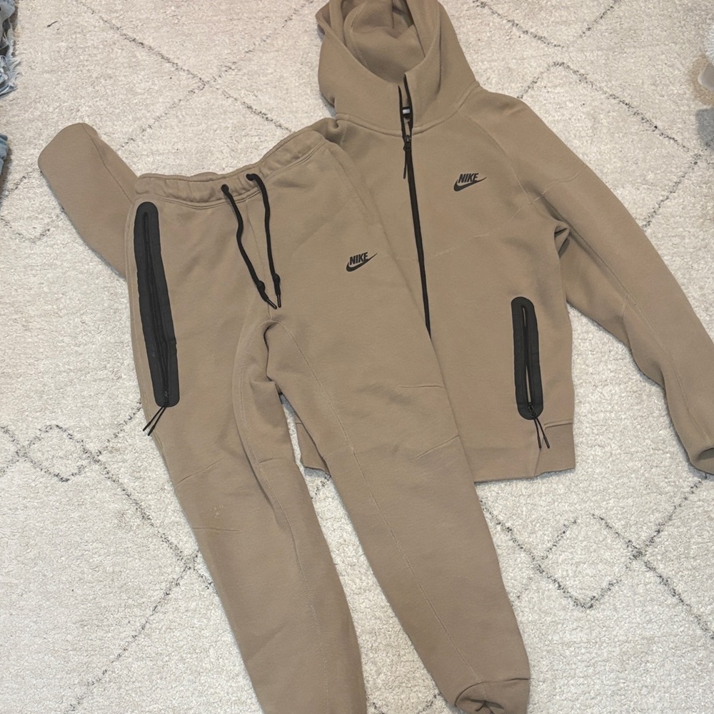 Nike Tec hoodie and joggers!